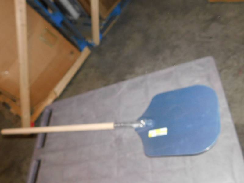 lot 8436 image: Resturant Style Pizza Peel