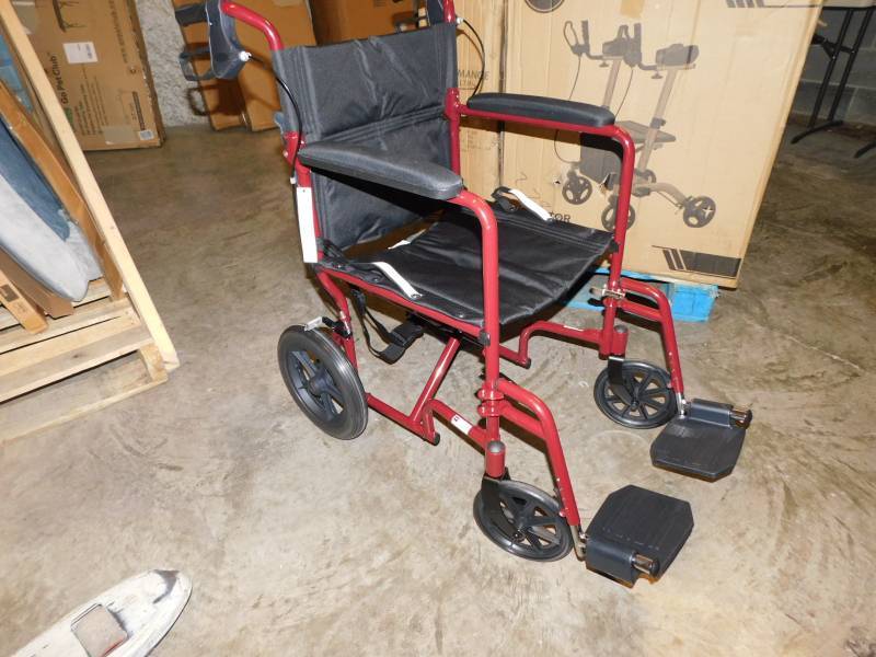 lot 8444 image: Medline Transport Chair