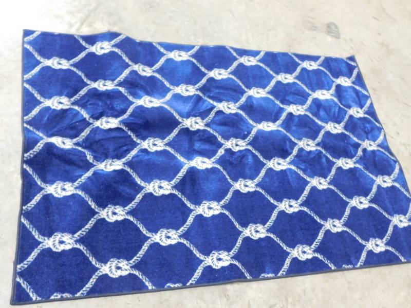 lot 8536 image: Area Rug