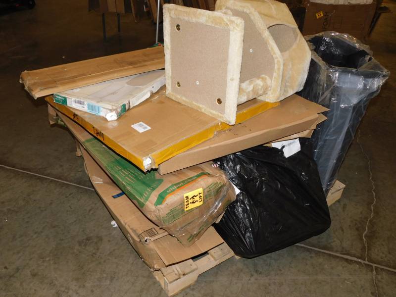 lot 8545 image: Very Large Lot of Misc Items Not Tested May Have Damage Or Not Complete Inspect