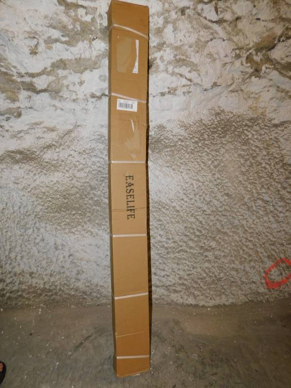 lot 8372 image: Easelife Sliding Door Hardware