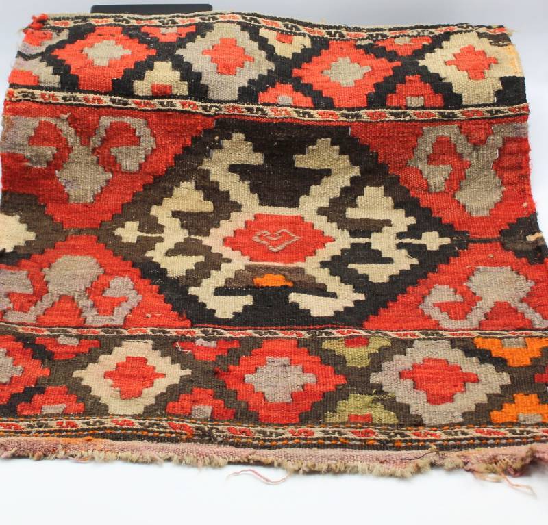 lot 34 image: Woven RugTapestry - Native American 20 x 22