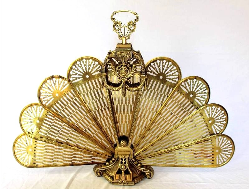 lot 1061 image: Vintage Neoclassical Style Brass Folding Fan Fireplace Screen