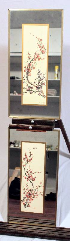 lot 1140 image: Set of Mirrors with Blooming Tree Branches Prints