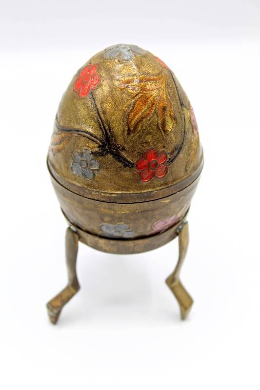 lot 1109 image: Asian Decor Lot with Buddhist Monk and Vintage Indian Brass Egg