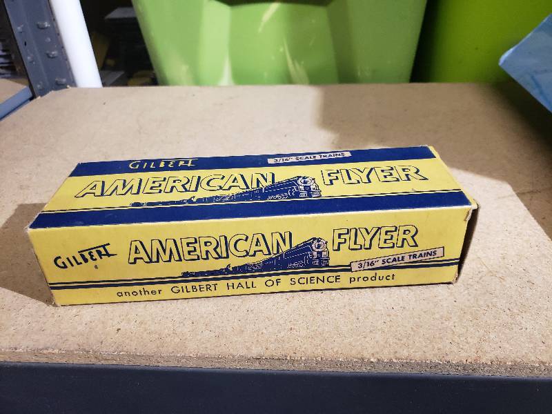 lot 1194 image: Gilbert American Flyer 923 Refrigerator Car