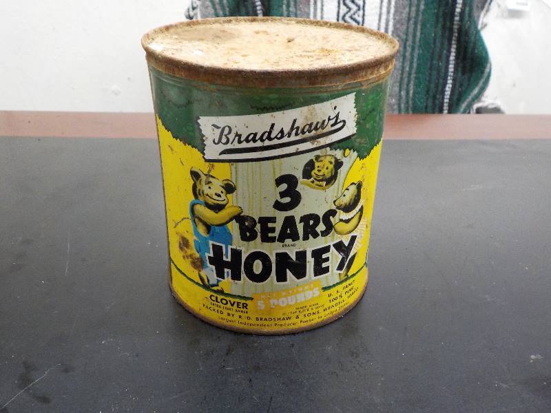 lot 5694 image: 3 bears honey can