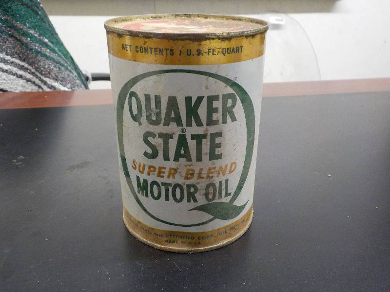 lot 5707 image: quaker state oil can