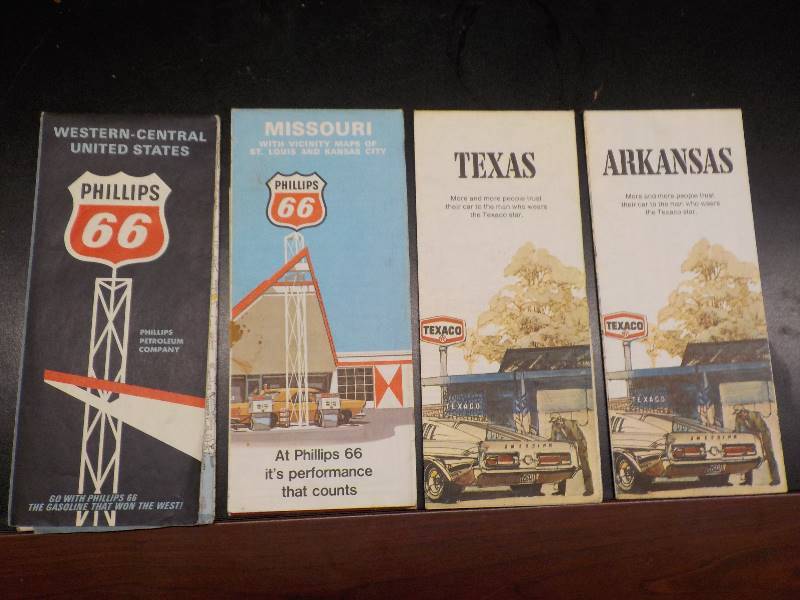 lot 5827 image: vintage gas station maps lot of 4