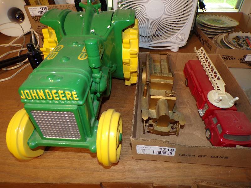 lot 1718 image: 2 Toy Trucks and John deere Cookie Jar (damage on lid)