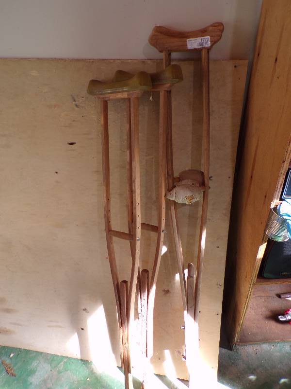 lot 1772 image: 2 Pairs of Crutches