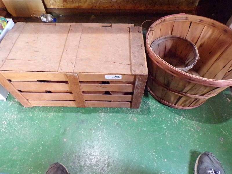 lot 1822 image: Strawberry Boxes in Crate and Baskets