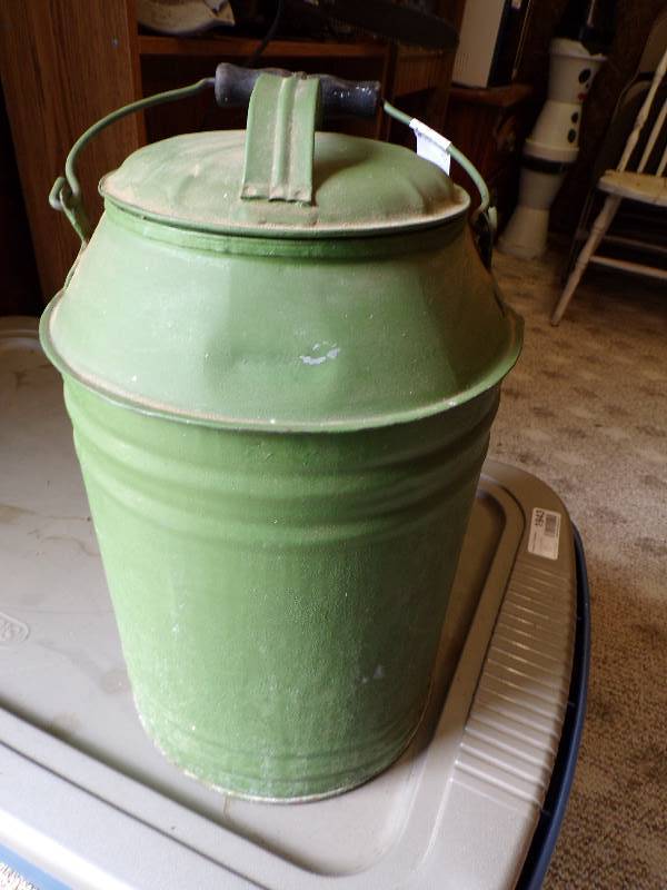 lot 1875 image: Vintage Water Can