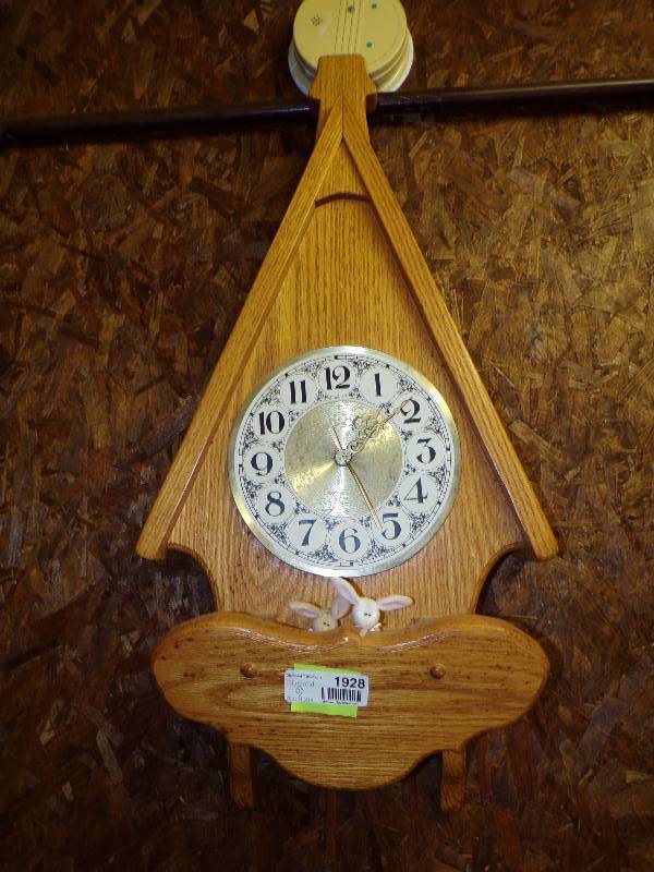 lot 1928 image: Unique Wall Clock