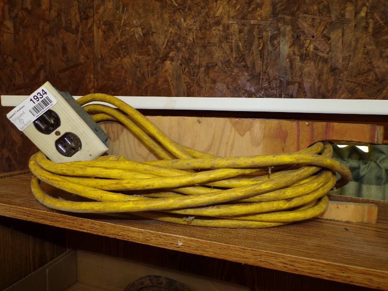 lot 1934 image: Power Cord