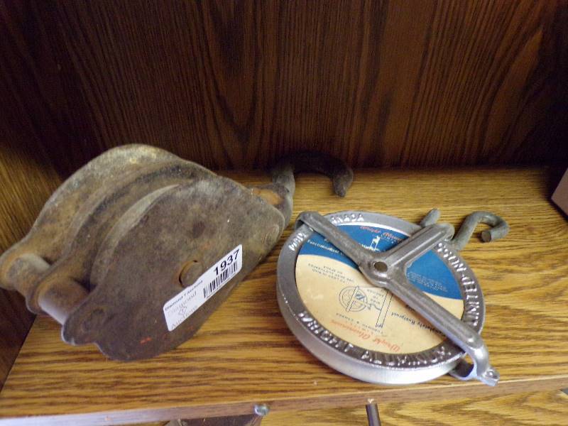lot 1937 image: Vintage and New Pulleys