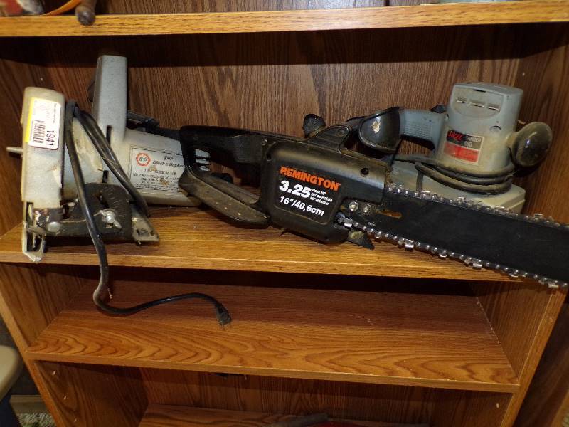lot 1941 image: Circular Saw, Chain Saw, Finish Sander