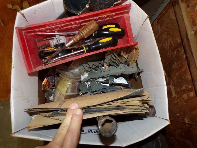 lot 1953 image: Tools and Hardware
