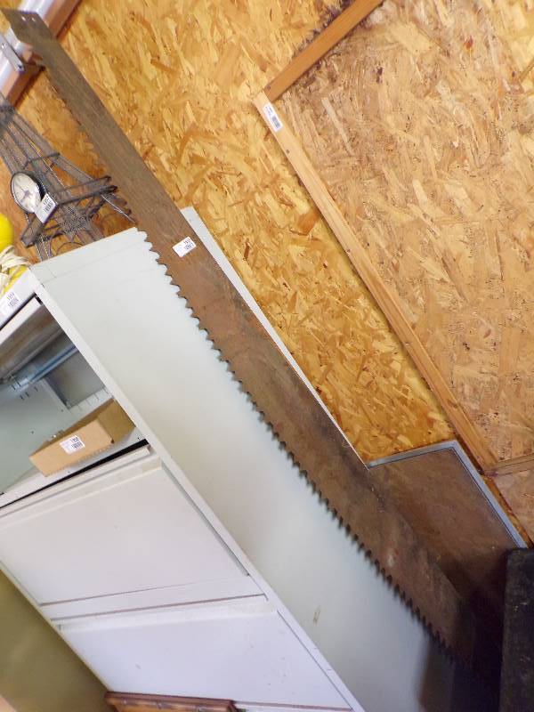 lot 1955 image: 2 Man Crosscut Saw - no handles