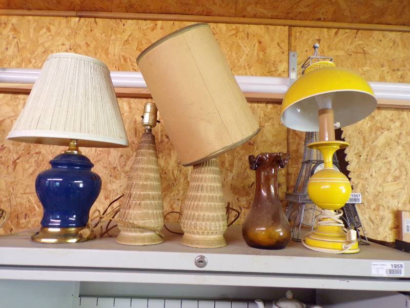 lot 1957 image: Eiffel Tower Clock, Lamps and Vase