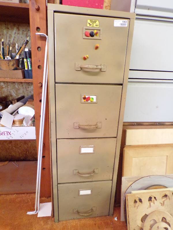 lot 1962 image: File Cabinet