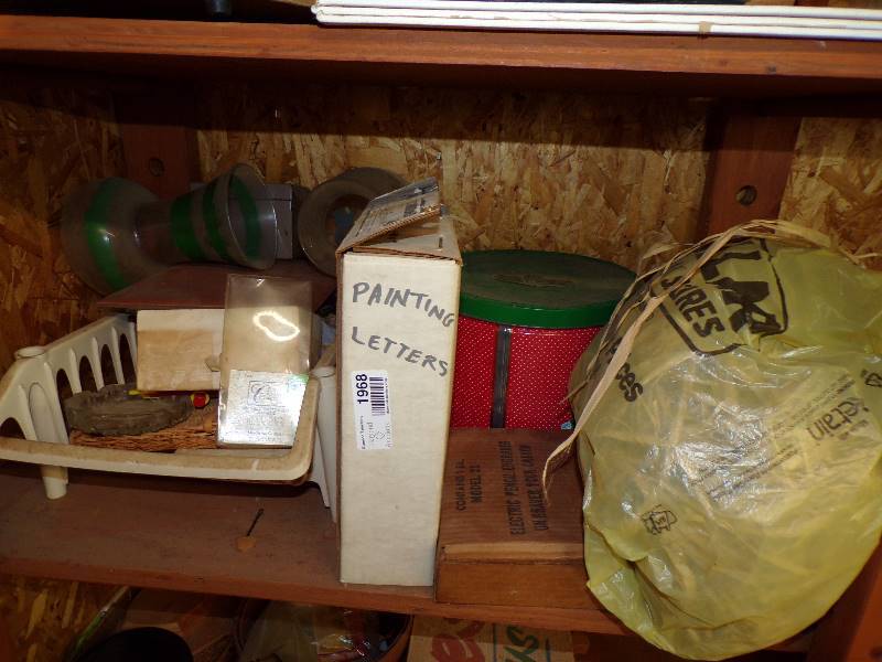 lot 1968 image: Craft Items