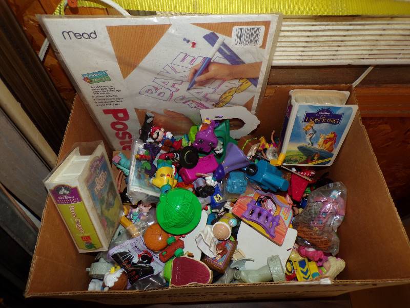 lot 1991 image: Toys