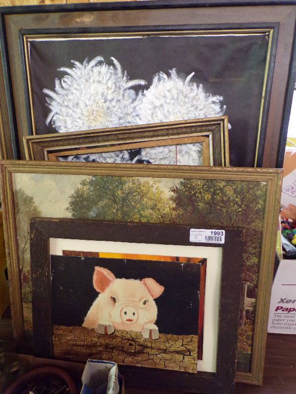 lot 1993 image: Picture Frames