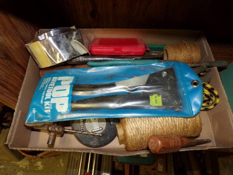 lot 2007 image: Hand Tools