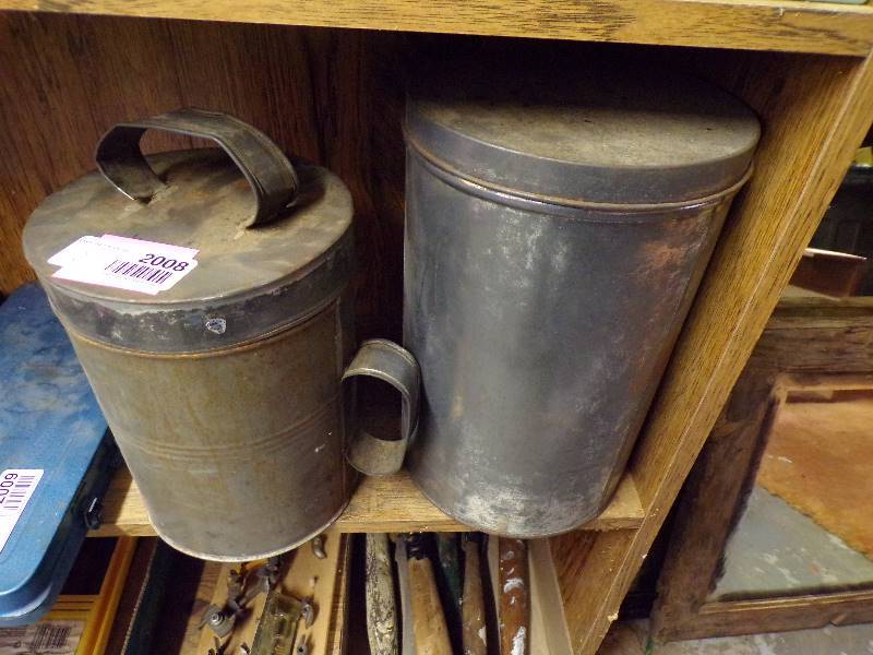 lot 2008 image: 2 Storage Cans wLids