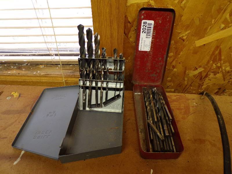 lot 2028 image: Drill Bits