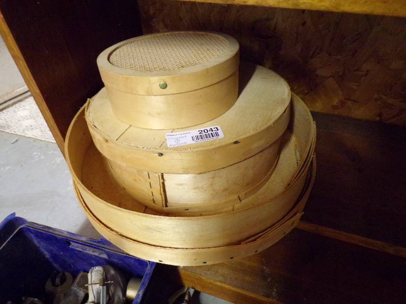 lot 2043 image: Wood Boxes