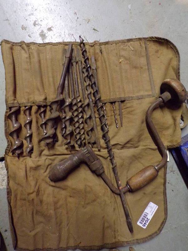 lot 2046 image: Brace and Bits wPouch