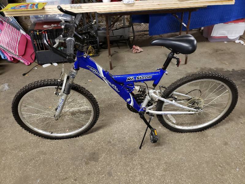 Roadmaster mt storm mountain bike new arrivals