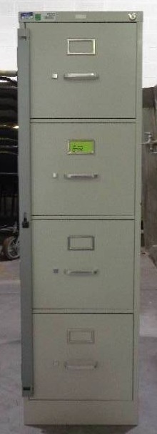 lot 7695 image: HON 4 Drawer Vertical Metal File Cabinet, File Locking Bar