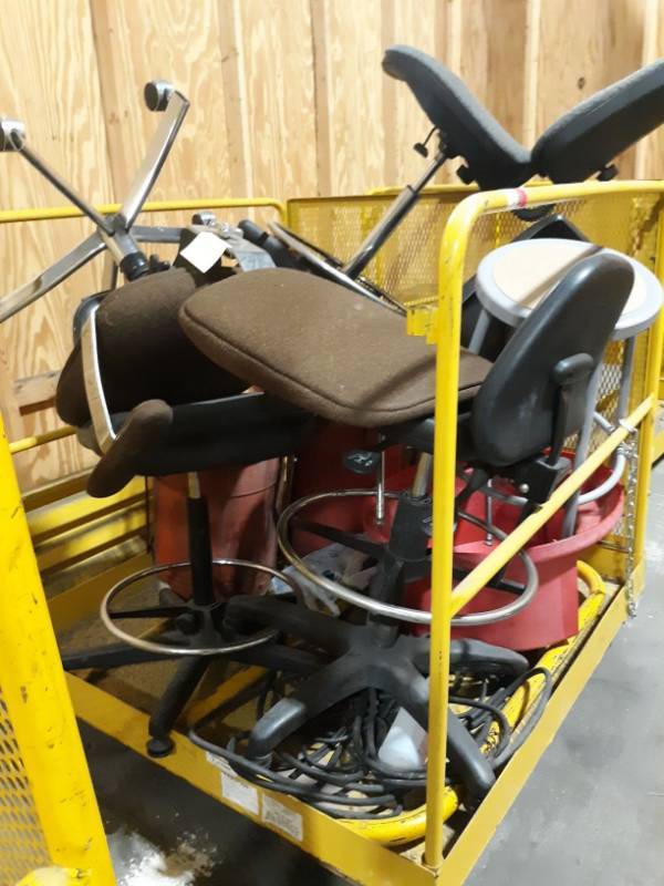 lot 5326 image: (6) Assorted Chairs, Waste Cans, and more