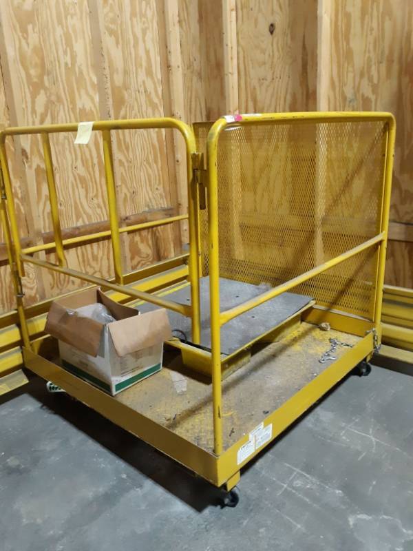 lot 5327 image: Maintenance Platform