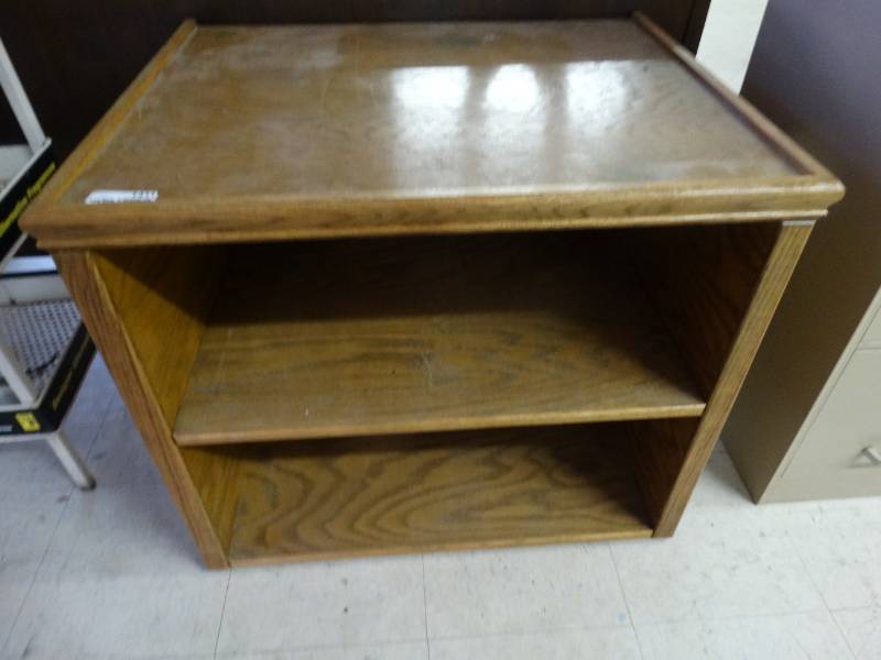 lot 1411 image: two Tier Wooden Bookshelf