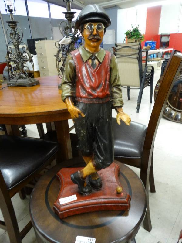lot 1435 image: golfer lawn ornament - 27 Tall