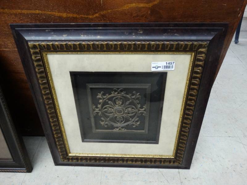 lot 1457 image: Framed decorative wall art