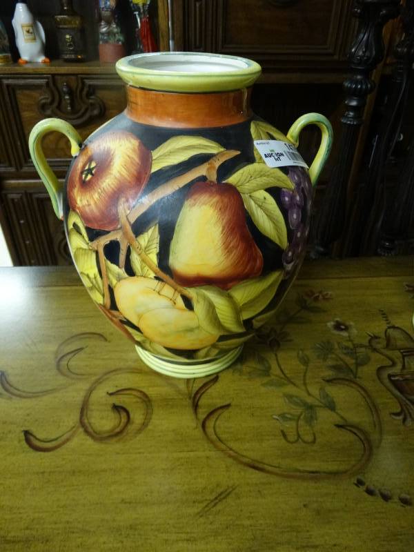 lot 1474 image: Hand painted double handle pottery type vase- 12