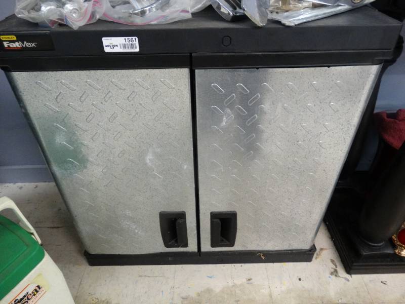lot 1561 image: FatMax 2 door storage cabinet