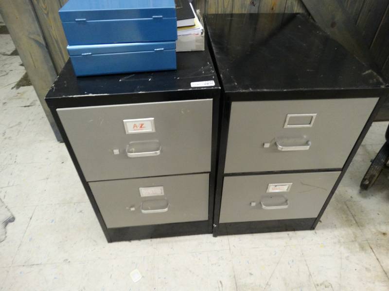 lot 1578 image: 2- 2 drawer metal file cabinets