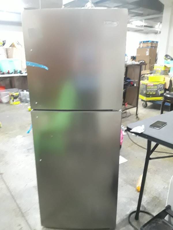 element fridge 7.1 cu ft