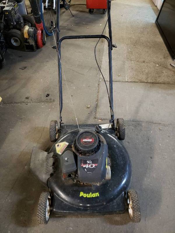 lot 1353 image: Poulan SQ 4.0 Push Mower