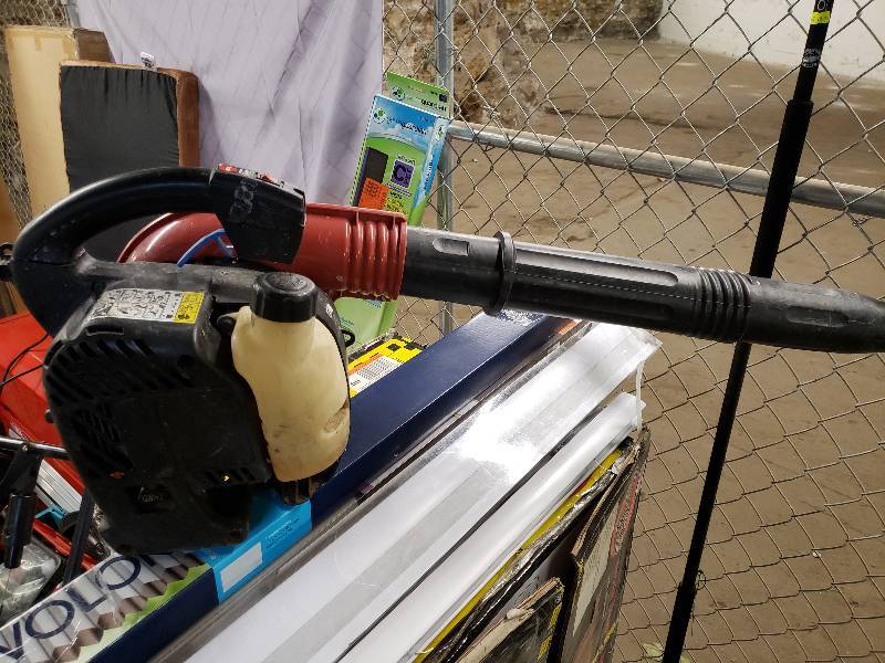lot 1362 image: Homelite Gas Blower