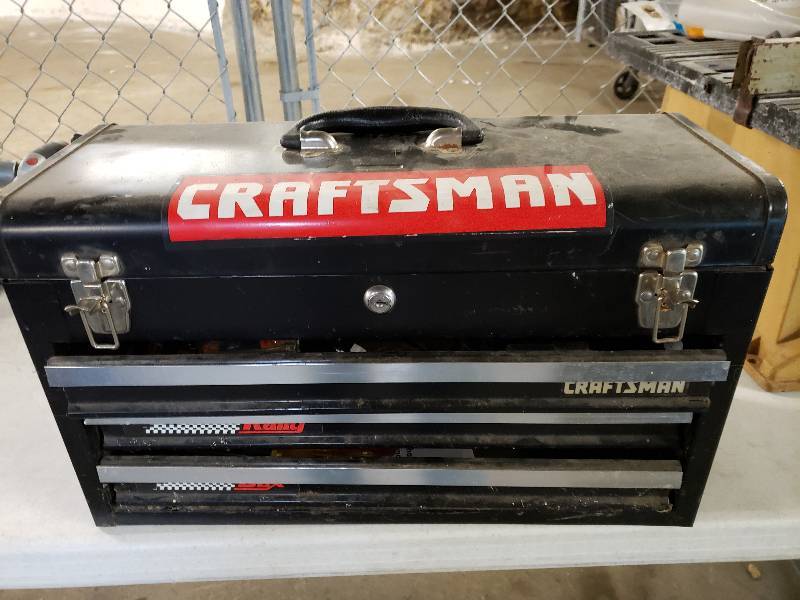 lot 1400 image: Craftsman 3 Drawer Tool Box and Contents