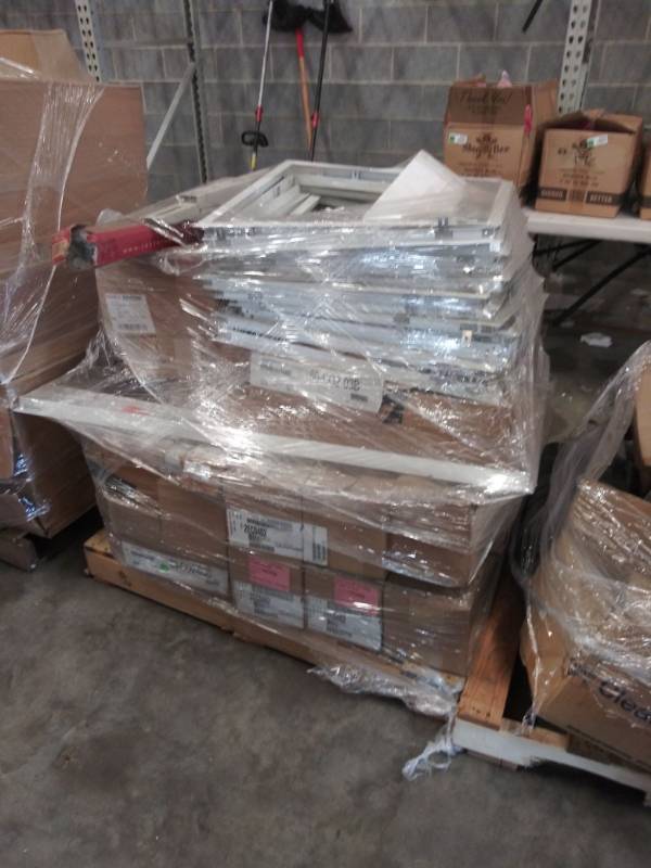 lot 4626 image: Pallet of Misc. HVAC Items