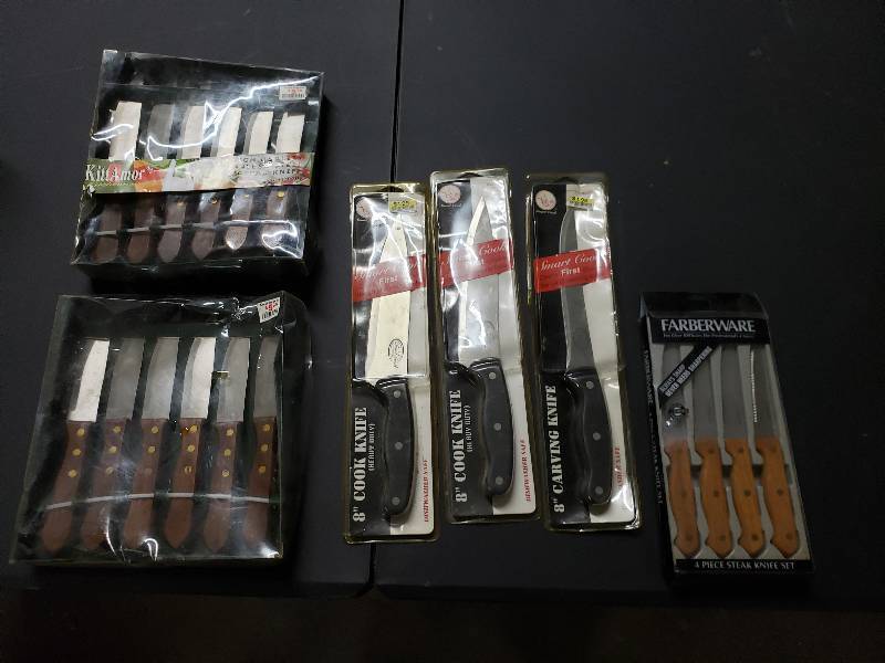 lot 9349 image: Nice Lot Of Steak Knives and More