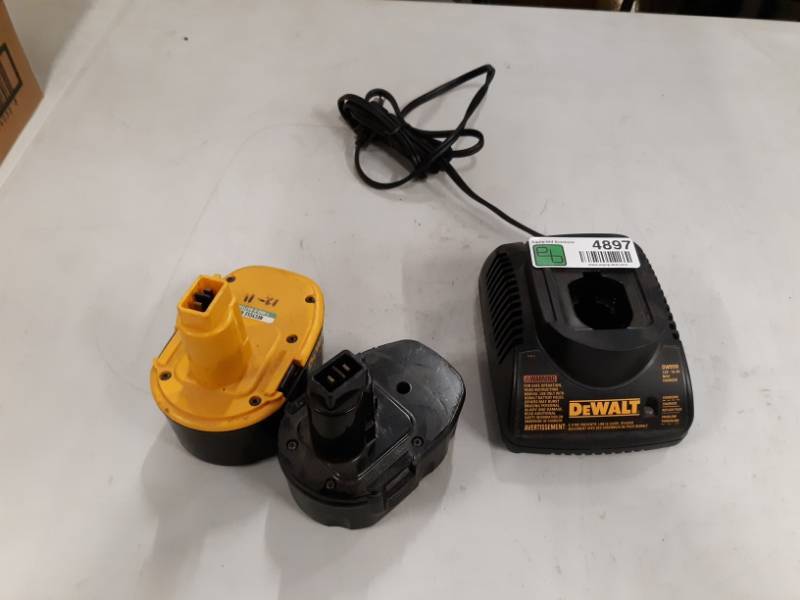 lot 4897 image: DW9118 7.2V - 14.4V 1-Hour Battery Charger  TWO BATTERIES